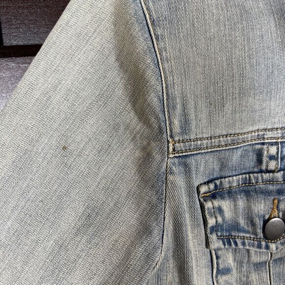 Kut from the Kloth Denim Jacket Women's Medium Blue Light Wash Stretch Trucker - Picture 6 of 16